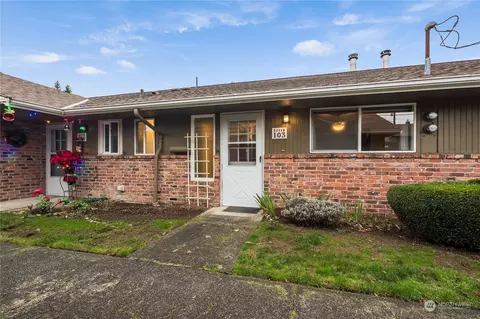 21116 77th Pl W #103, Edmonds, WA 98026