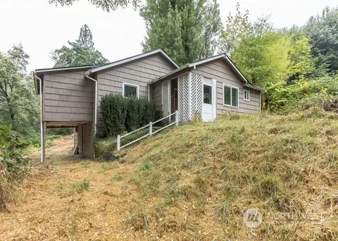 630 Clark Crk, Longview, WA 98632