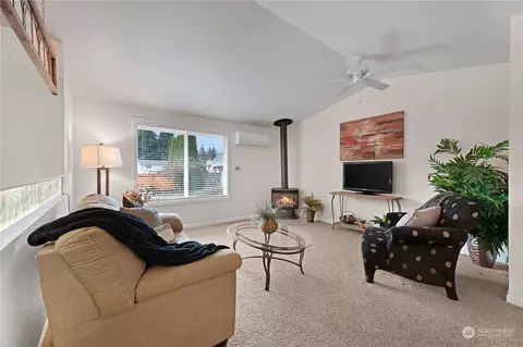 824 90th St SW, Everett, WA 98204 photo 4