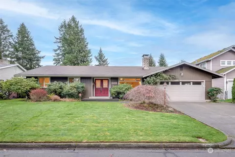 6501 Burning Tree Ln, Tacoma, WA 98406