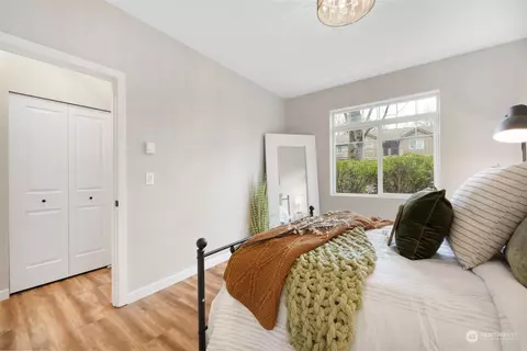 18930 Bothell Everett Hwy #D101, Bothell, WA 98012 photo 17