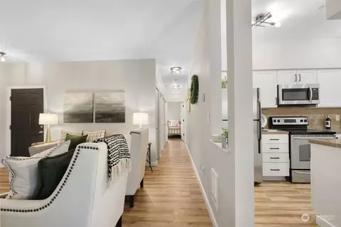 18930 Bothell Everett Hwy #D101, Bothell, WA 98012 photo 12