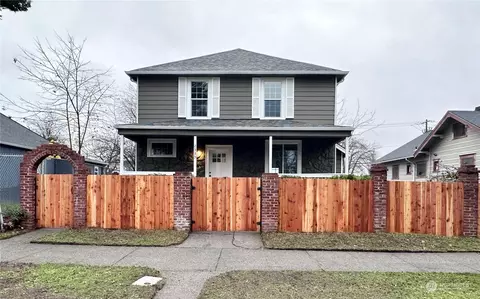2339 Martin Luther King Jr Way, Tacoma, WA 98405