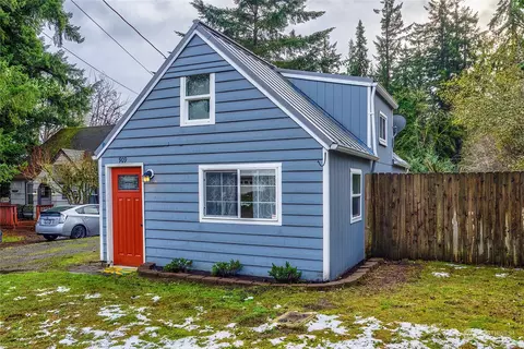909 Castleman Dr, Longview, WA 98632