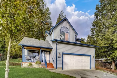 655 Rainbow Dr, Sedro Woolley, WA 98284