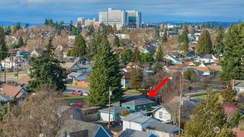 View/Area - 2502 19th St, Everett, WA 98201 photo 1 of 5