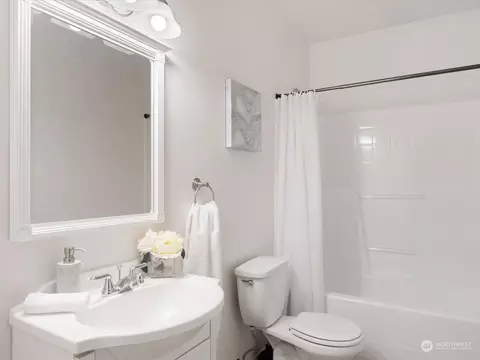 18040 92nd Ave NE, Bothell, WA 98011 photo 31