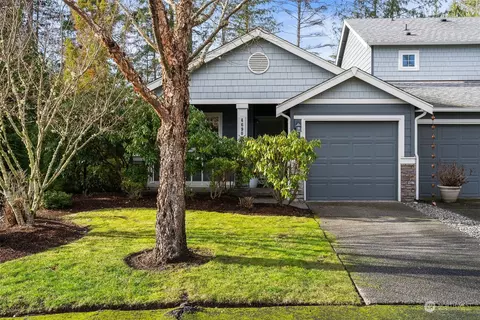 4690 Strathmore Cir SW, Port Orchard, WA 98367