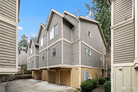 13808 Greenwood Ave N #B, Seattle, WA 98133