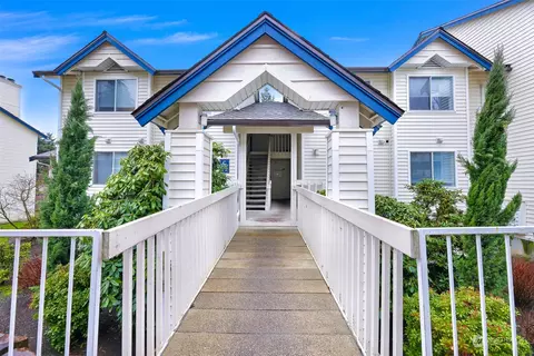 5000 Lake Washington Blvd NE #C102, Renton, WA 98056