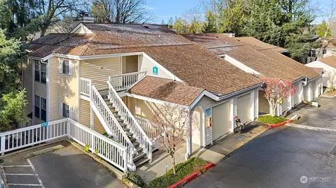 2630 118th Ave SE #6-101, Bellevue, WA 98005