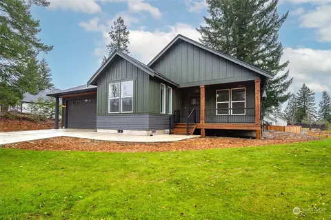 131 Sequoia Ln, Onalaska, WA 98570