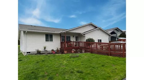 115 Silverdust Dr, Kalama, WA 98625