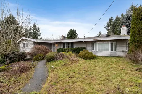 2156 SW 326th St, Federal Way, WA 98023