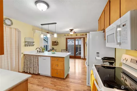 1319 Sumner Ave, Sumner, WA 98390 photo 16