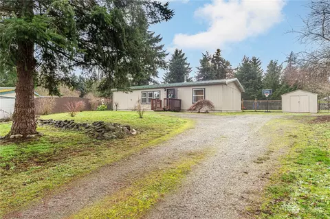 80 Spruce Ln, Port Hadlock, WA 98339