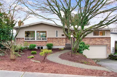 3507 30th Ave W, Seattle, WA 98199