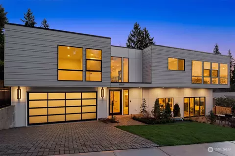 10531 NE 48th Pl, Kirkland, WA 98033