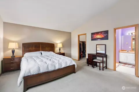 Bedroom - 11925 9th Ave W, Everett, WA 98204 photo 2 of 5