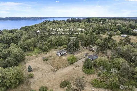 5606 SW 244th St, Vashon, WA 98070