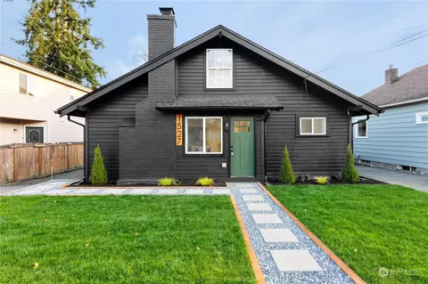 1527 9th St, Bremerton, WA 98337