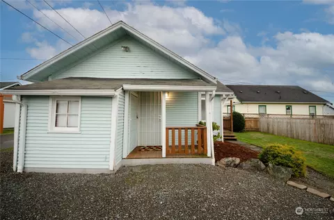 2701 Leonard Dr #B, Everett, WA 98201 photo 2