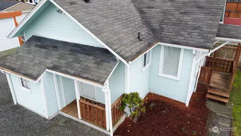 2701 Leonard Dr #B, Everett, WA 98201 photo 4