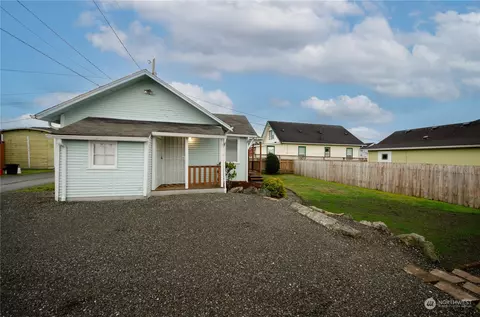 2701 Leonard Dr #B, Everett, WA 98201 photo 3