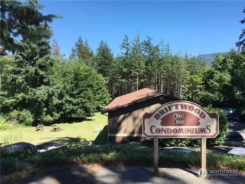172 Lovers Ln #B-104, Eastsound, WA 98245 photo 1