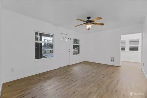 6704 Fleming St, Everett, WA 98203 photo 8