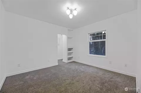 6704 Fleming St, Everett, WA 98203 photo 5