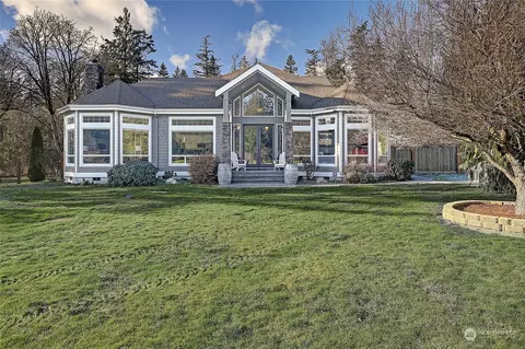 1864 Journeys End Ln, Camano Island, WA 98282