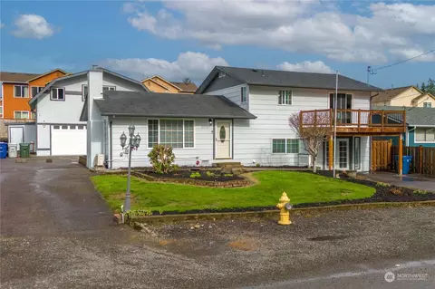 17030 SE 264th St, Covington, WA 98042