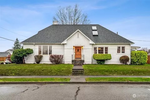 1410 Lafromboise St, Enumclaw, WA 98022
