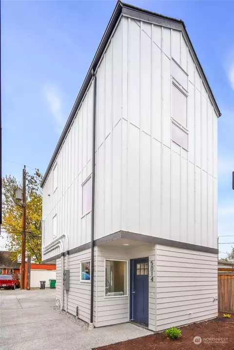 5014 C 42nd Ave SW, Seattle, WA 98136