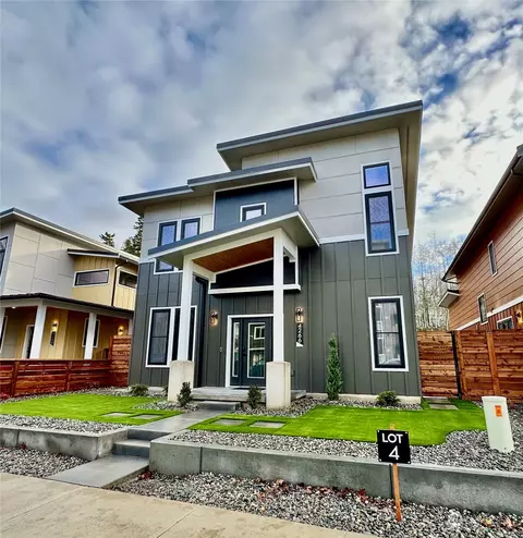 4266 Creston Way, Bellingham, WA 98226
