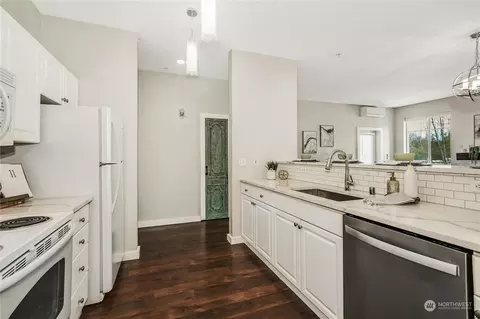 Kitchen - 17426 Bothell Way NE #A305, Bothell, WA 98011 photo 5 of 6