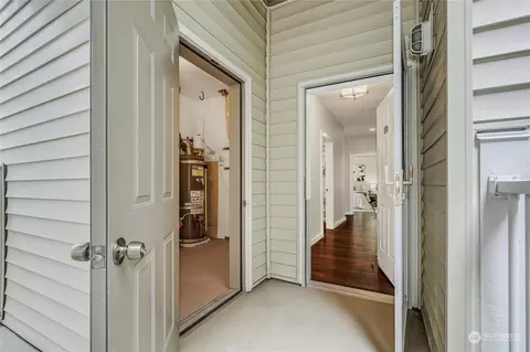 Entry Way - 17426 Bothell Way NE #A305, Bothell, WA 98011 photo 3 of 3