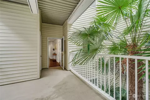 Entry Way - 17426 Bothell Way NE #A305, Bothell, WA 98011 photo 1 of 3