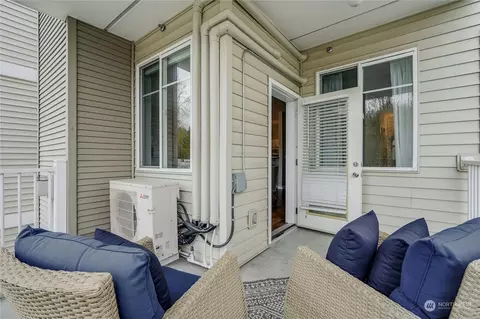 Exterior - 17426 Bothell Way NE #A305, Bothell, WA 98011 photo 3 of 9