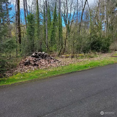 26900 52nd Ln S, Kent, WA 98032