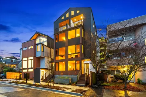 8518 16th Ave NW #A, Seattle, WA 98117