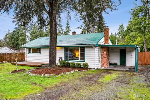 7617 202nd Pl SW, Edmonds, WA 98026