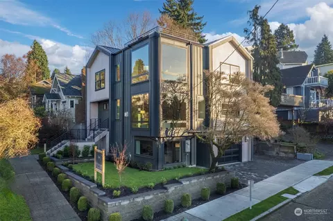 217 NW 52nd St, Seattle, WA 98107