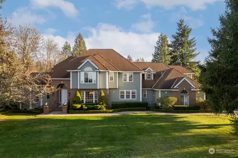 3532 Hollywood Dr NE, Olympia, WA 98516