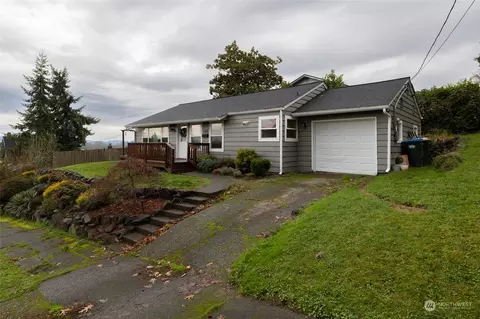 175 SE 3rd St, Chehalis, WA 98532
