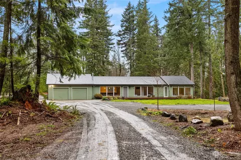 7338 Lake Alice Rd SE, Fall City, WA 98024