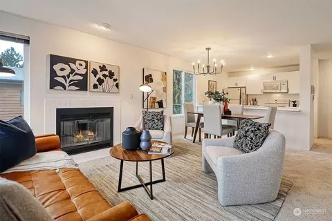 10329 Meridian Ave N #B302, Seattle, WA 98133