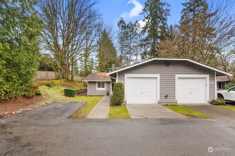 16007 NE 41st Ct #7A, Redmond, WA 98052