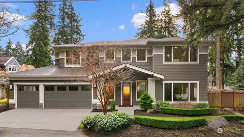 10709 SE 30th St, Bellevue, WA 98004